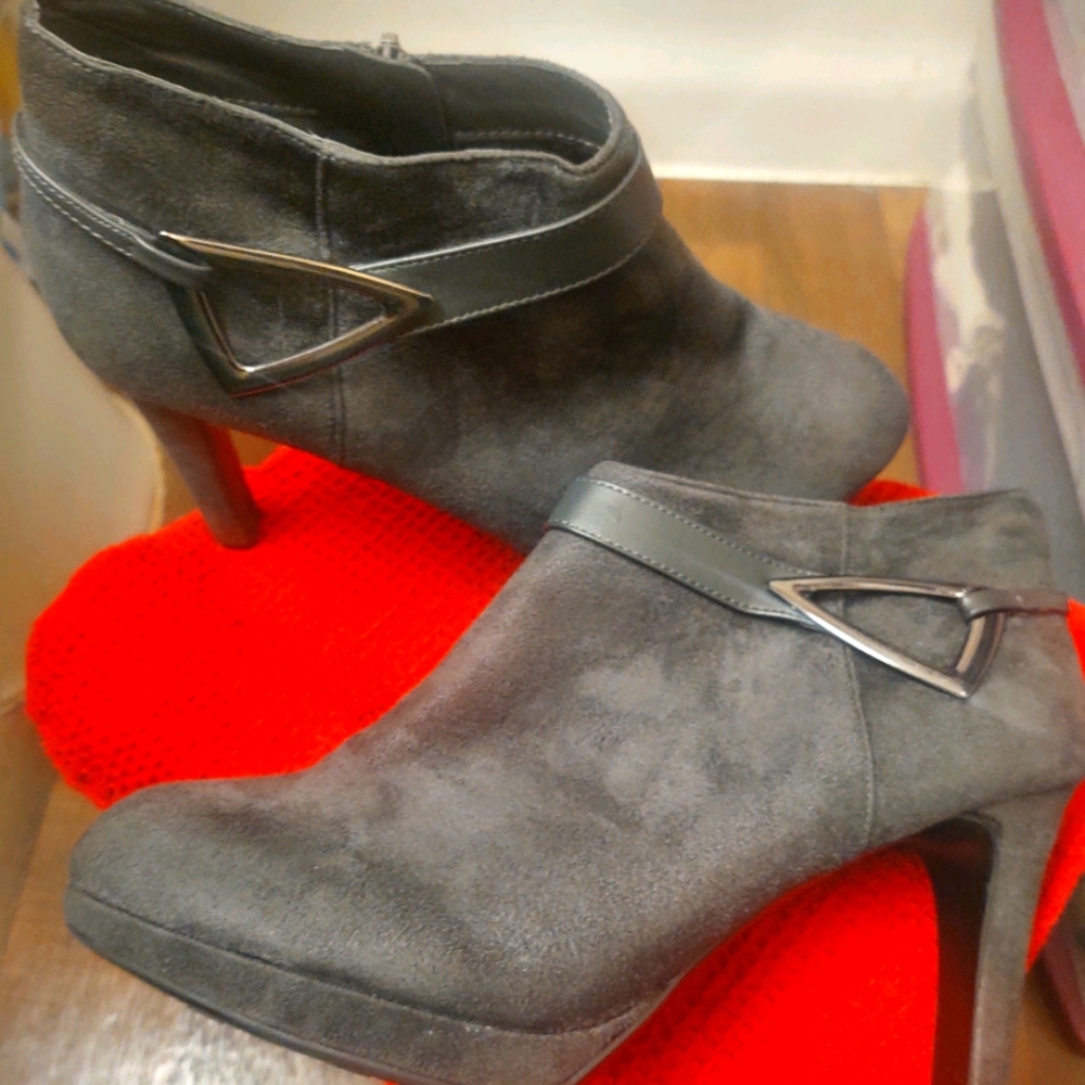 Impo grey booties